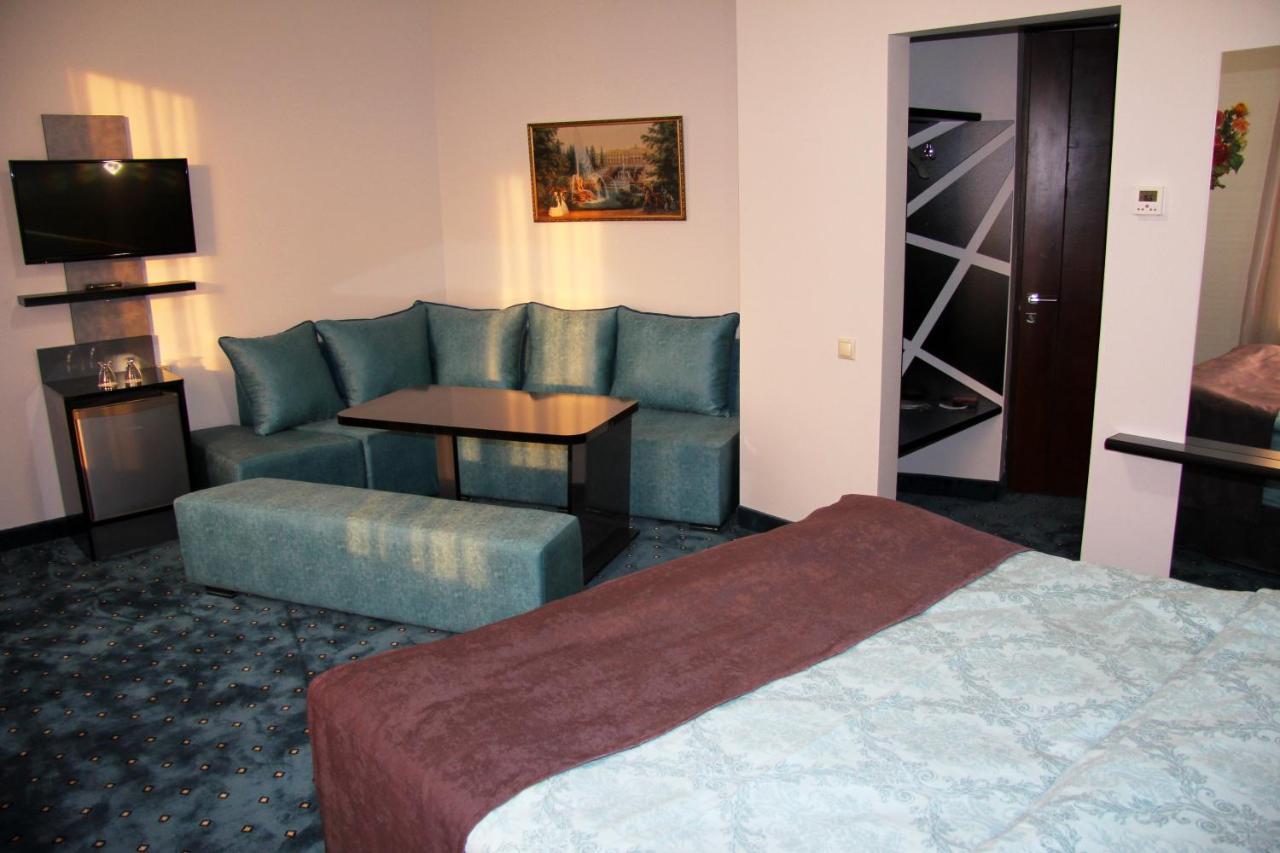 Nice Hotel Γιερεβάν Εξωτερικό φωτογραφία